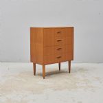 1430 3335 CHEST OF DRAWERS